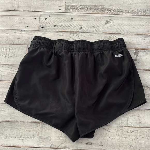 𝅺RBX Shorts - Women’s‎ Running & Workout Activewear - Picture 5 of 9